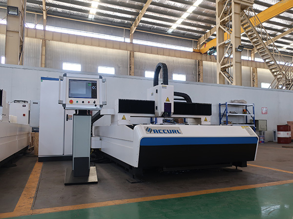 Prezzo della tagliatrice del laser della fibra di CNC 1000w
